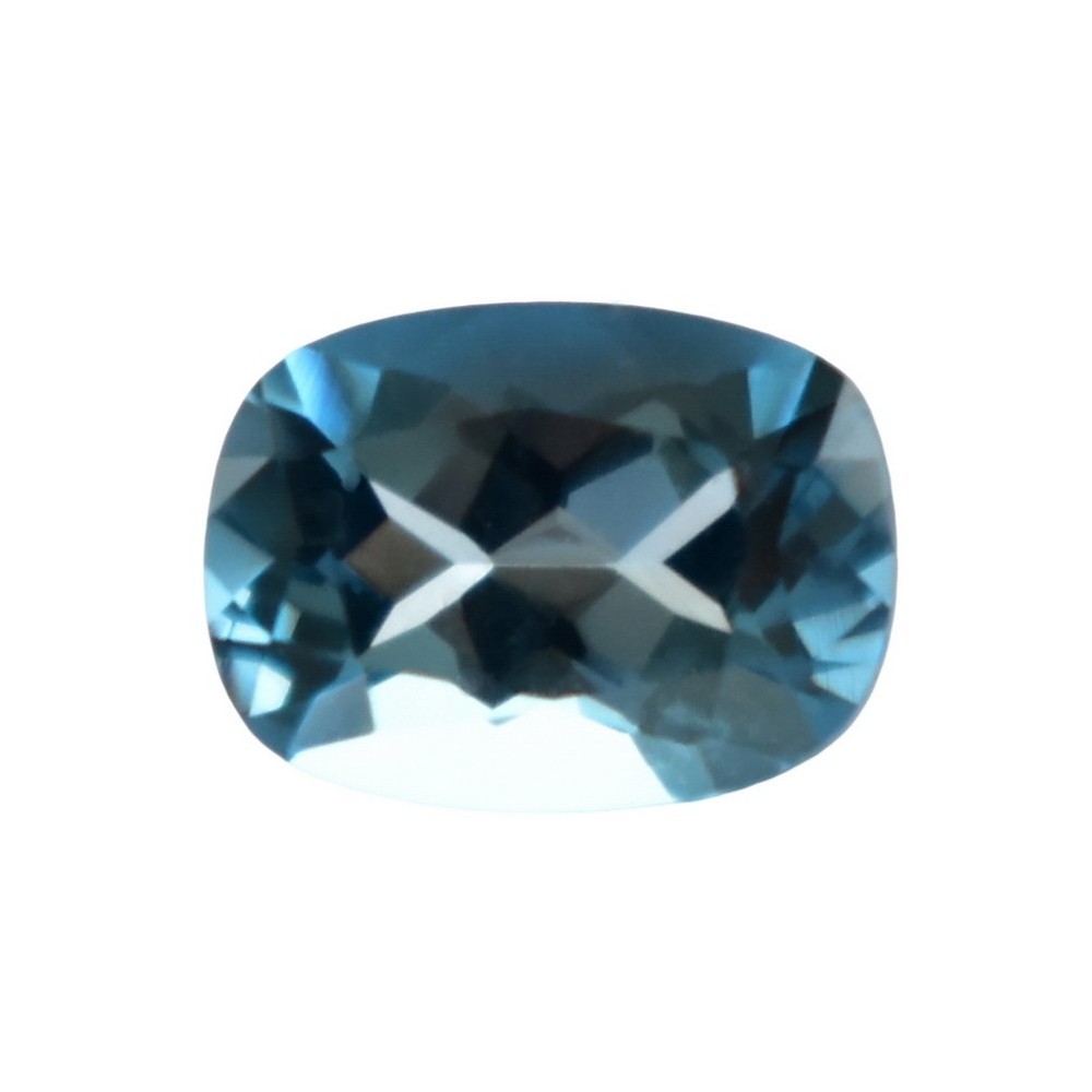 Topaz Albastru London natural pentru bijuterii