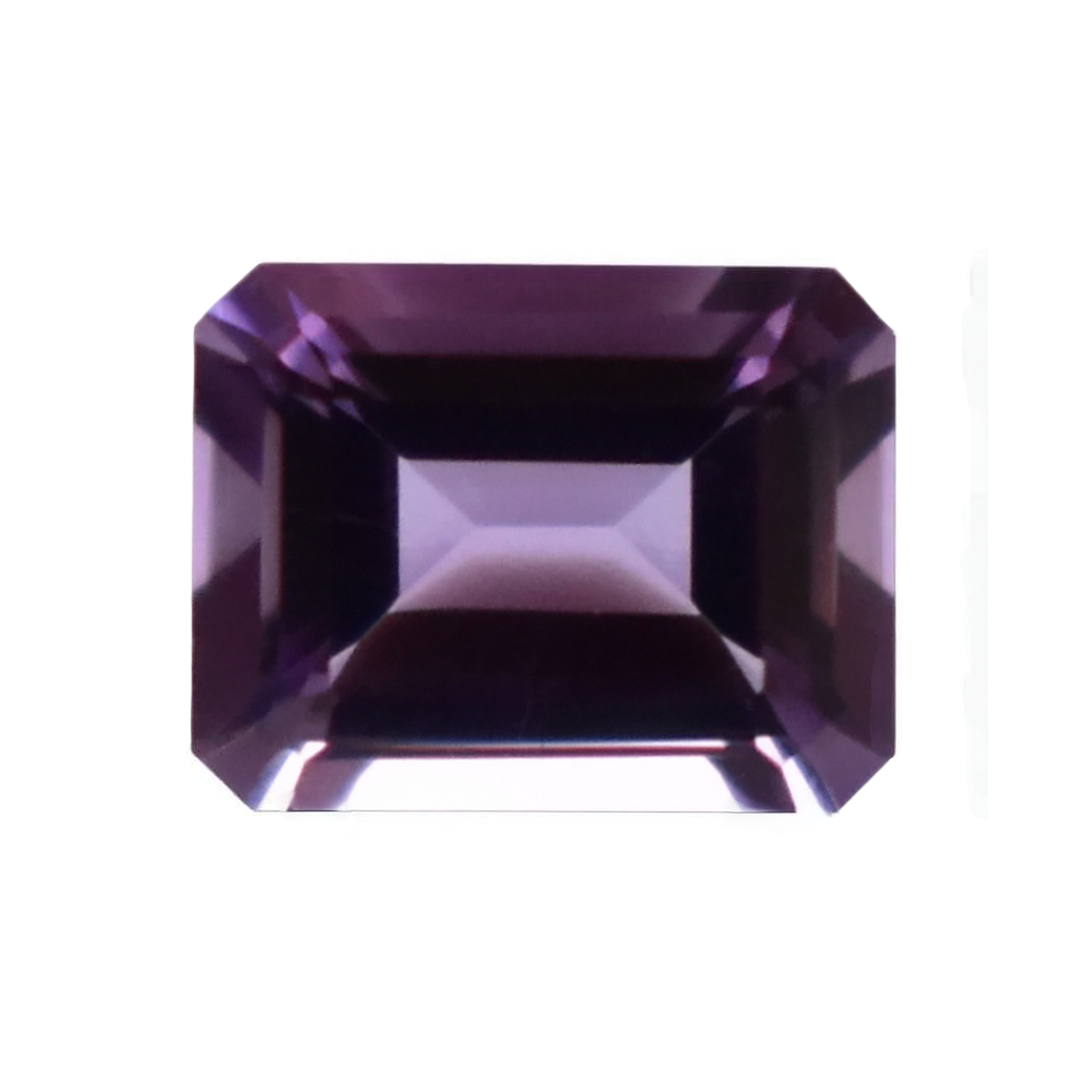 Rectangular unmounted amethyst for exceptional jewelry